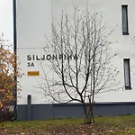 Lapland Iii With Wi-fi, Sauna, Free Parking Next To The Railway Station *