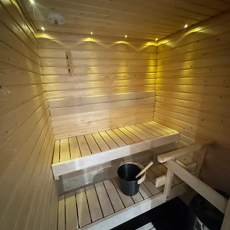 Apartamento Lapland Iii With Wi-fi, Sauna, Free Parking Next To The Railway Station *